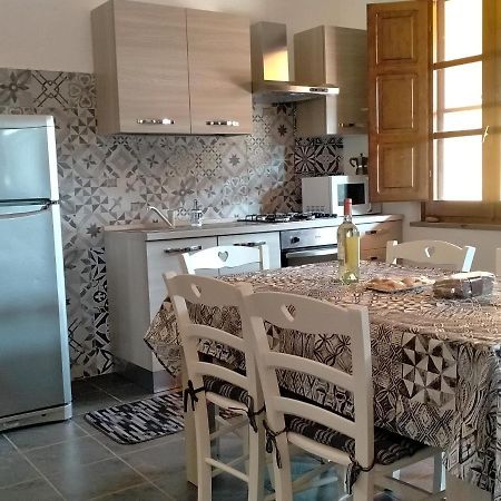 Casa Margherita Càbras Екстериор снимка