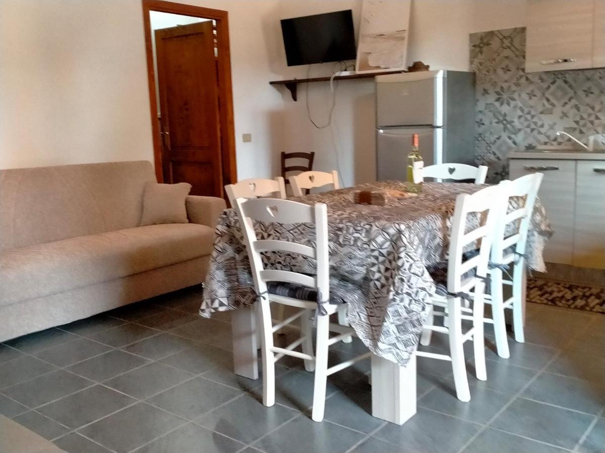 Casa Margherita Càbras Екстериор снимка