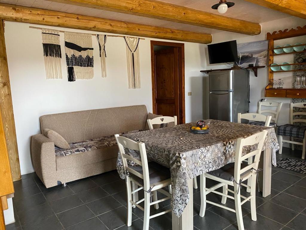Casa Margherita Càbras Екстериор снимка