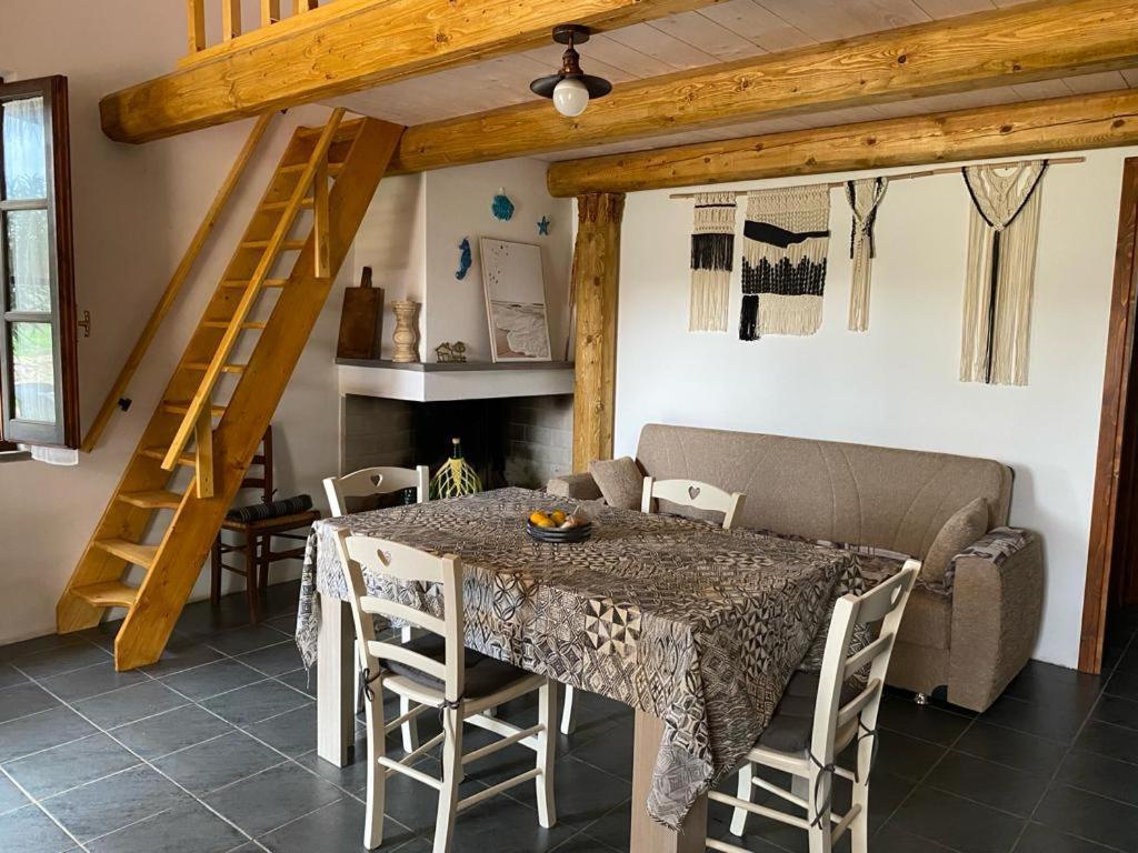 Casa Margherita Càbras Екстериор снимка